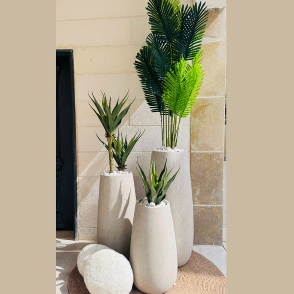 סט עציצים גבוהים דקורטיביים – בעיצוב אבן טבעי עם צמחייה מלאכותית