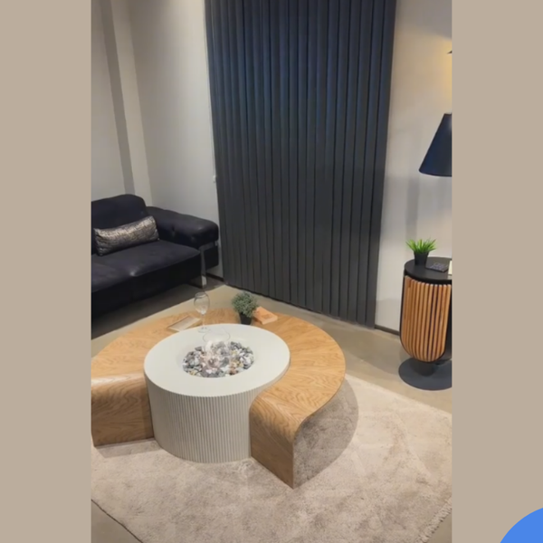 שולחן סלון יוקרתי עם אח מובנה ועץ מלא אלון