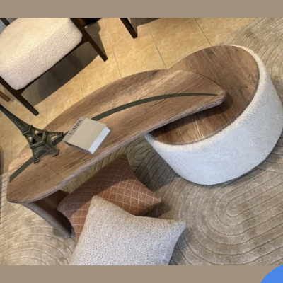 שולחן סלון יוקרתי בעיצוב אורגני עם מגירה עגולה נסתרת
